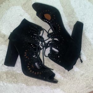 14th & Union Lace Up Heels